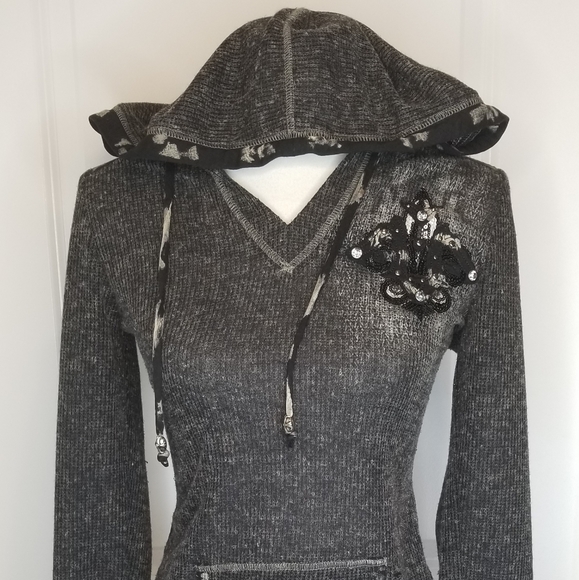 Miss Me Long Sleeve Top (fits like a small) - Picture 3 of 6